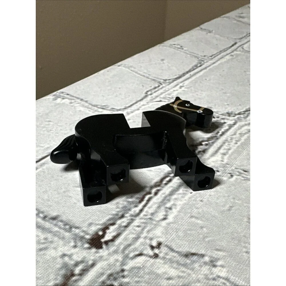 Lego Mini Figure Black Horse Moveable Head Brown Bridle Pattern Replacement
